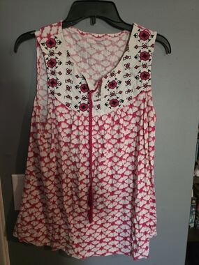 Kim Rogers Pink and White Printed Sleeveless Tank Top